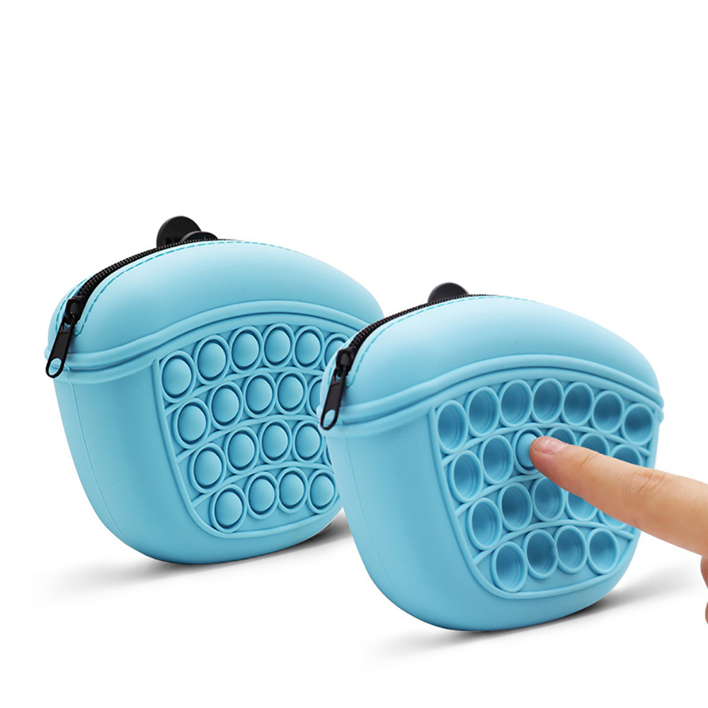 Silicone Treat Pouch / Dog Training Waist Bag - Image 10